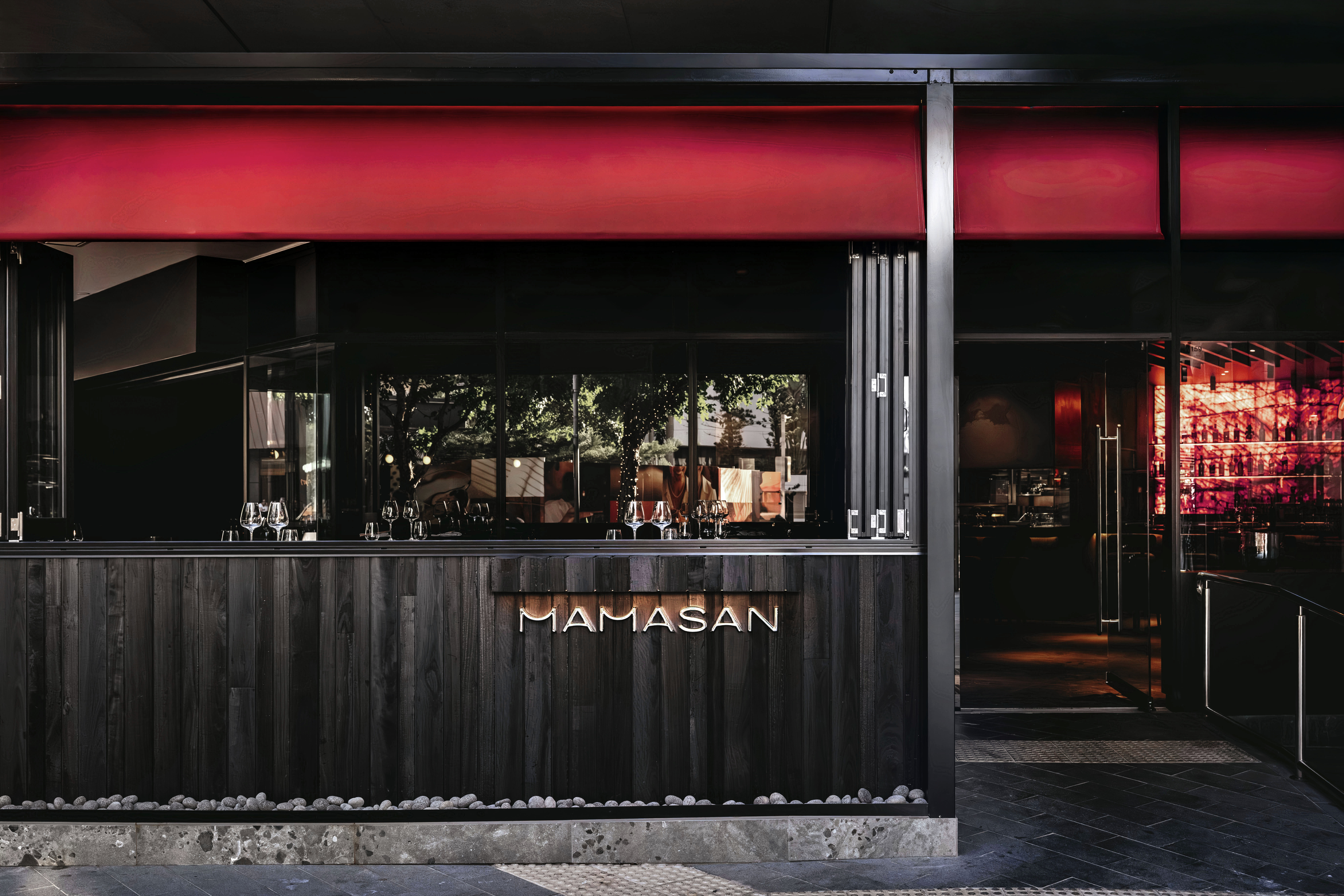 Makris Group